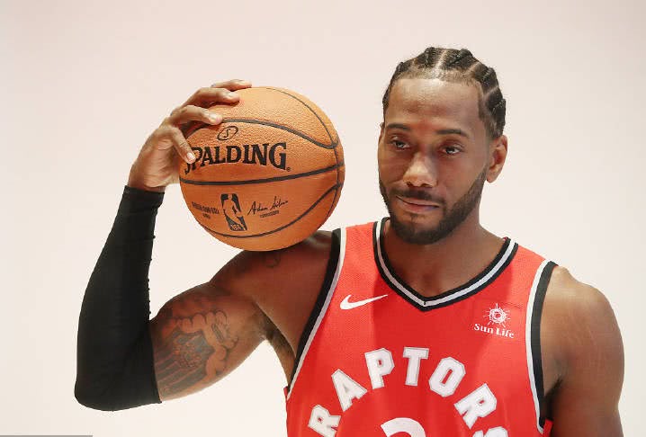 科斯蒂奇：这段时间对我来说很艰难，队友们给了我很大帮助（科斯蒂奇：这阵子很难熬，感谢队友鼎力相助）