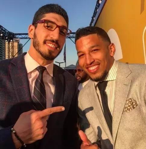 斯帕莱蒂：对方前场反击速度极快；现在到了该做出总结的时候（斯帕莱蒂：对手前场反击速度惊人，是时候进行总结了）