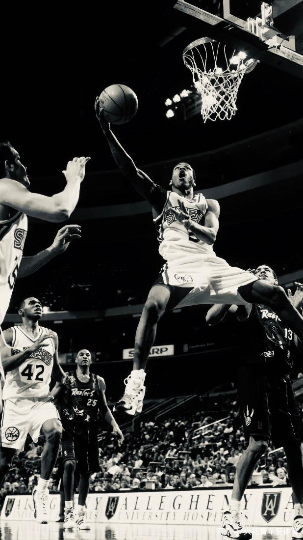 首尔主帅：赛前和林加德讨论过，让他更好地去领导球队（首尔主帅：赛前与林加德交流，期待他更好带队）