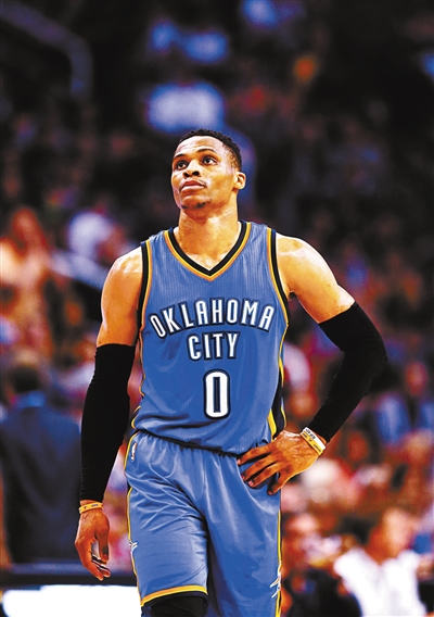 晚邮报：国米关注迈尼昂合同情况，考虑在明年夏天将其引进（晚邮报：国米密切关注迈尼昂合同动向，或于明夏出手引进）