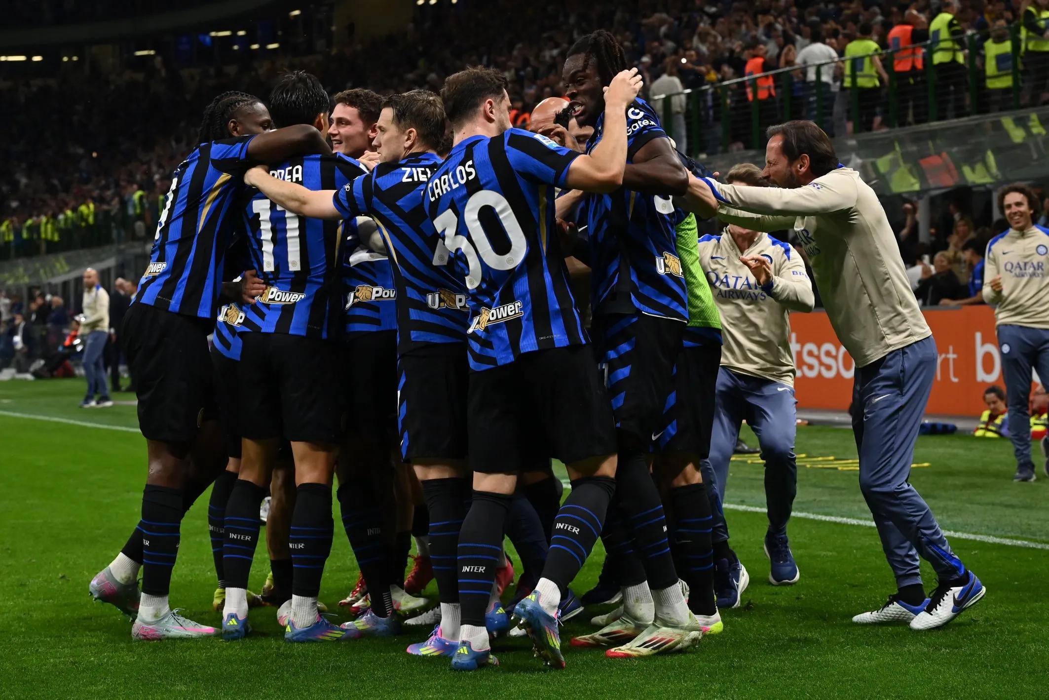 湖北U20男足门将姚浩洋庆祝全运夺金：湖北是冠军，创造历史（全运会夺金后，湖北U20门将姚浩洋高呼：湖北夺冠，书写历史）